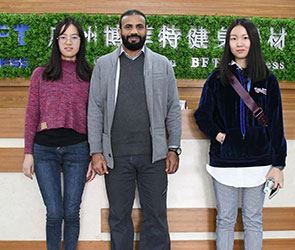 沙特客戶來中國采購博菲特商用健身器械